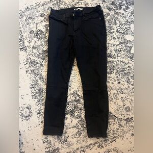 Levi’s Black Skinny Jeans size 30